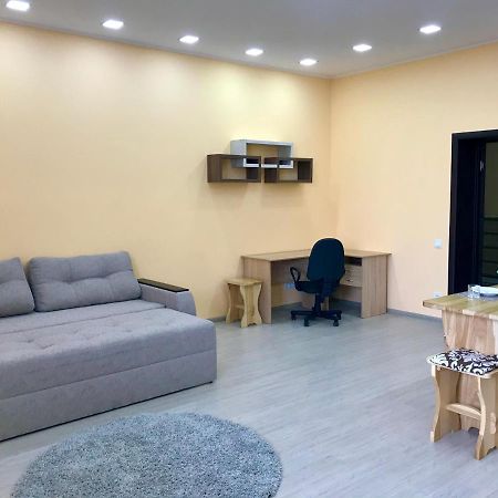 Абсолютно Новая Квартира-Студия В Жк Барский Zarvantsy Екстериор снимка