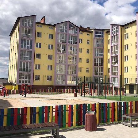 Абсолютно Новая Квартира-Студия В Жк Барский Zarvantsy Екстериор снимка