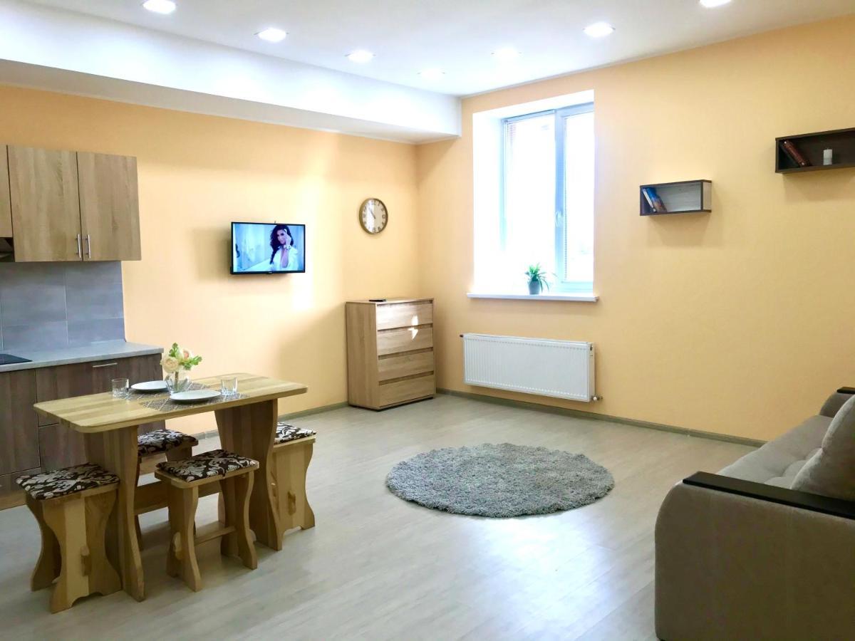Абсолютно Новая Квартира-Студия В Жк Барский Zarvantsy Екстериор снимка
